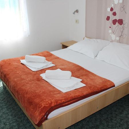 Bed and Breakfast Pansion Nikica Kozina Međugorje Esterno foto